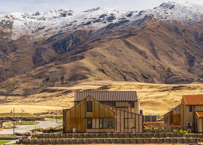 Mt Cardrona Station Resort *